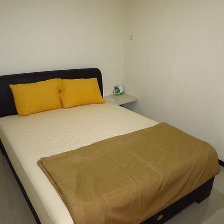 Budget Guest House Tunas Mandiri Jaya Malang Extérieur photo