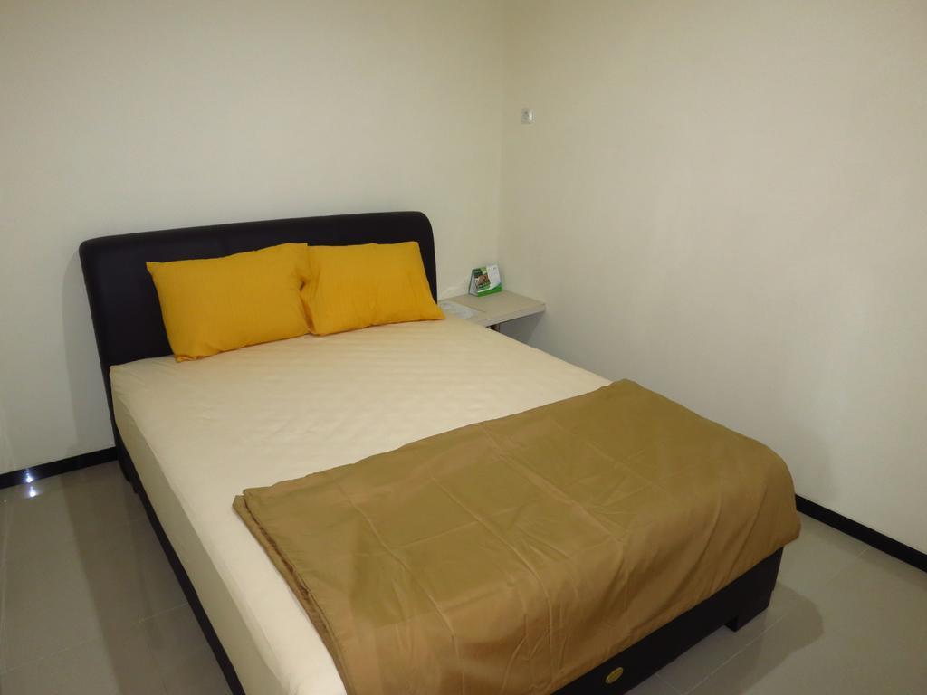 Budget Guest House Tunas Mandiri Jaya Malang Extérieur photo