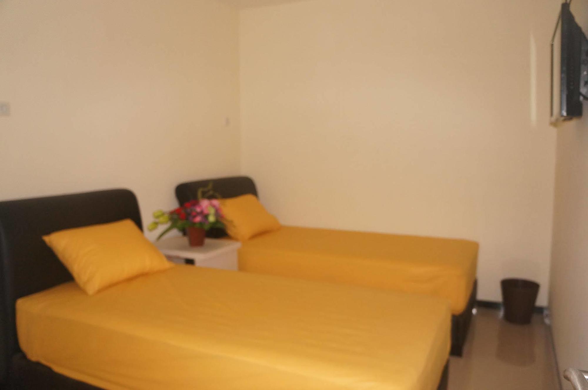 Budget Guest House Tunas Mandiri Jaya Malang Extérieur photo